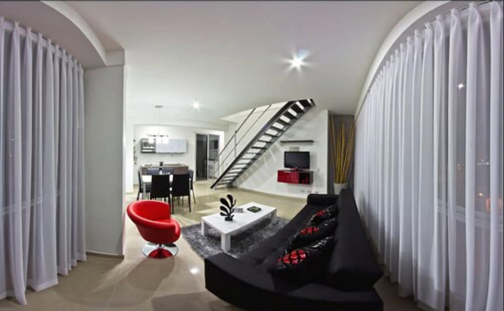 Monterosa Apartamentos Amoblados 62/62