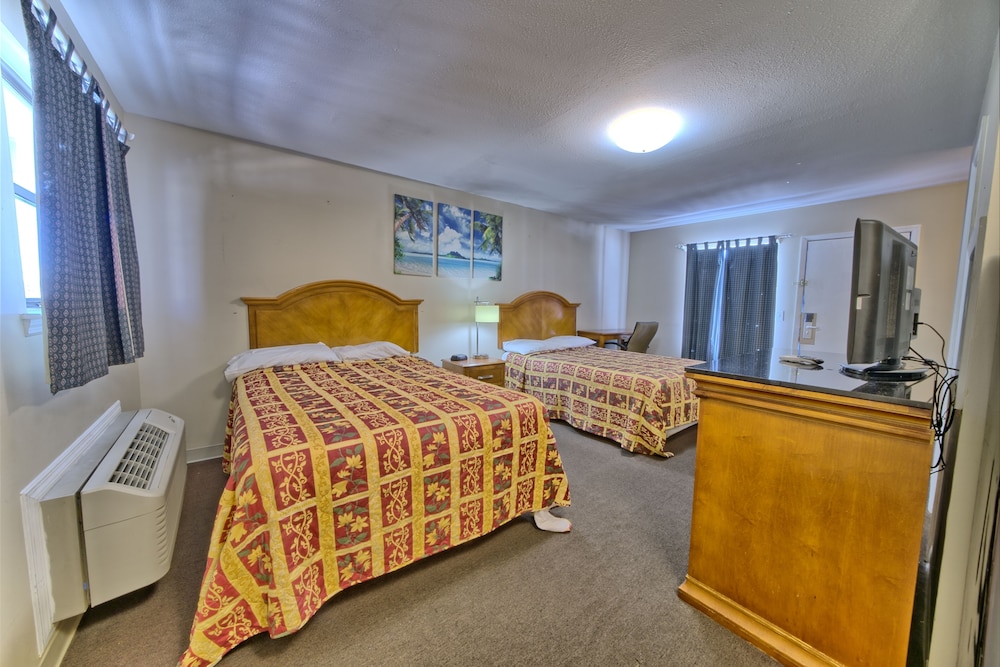 Aqua View Motel 8/55