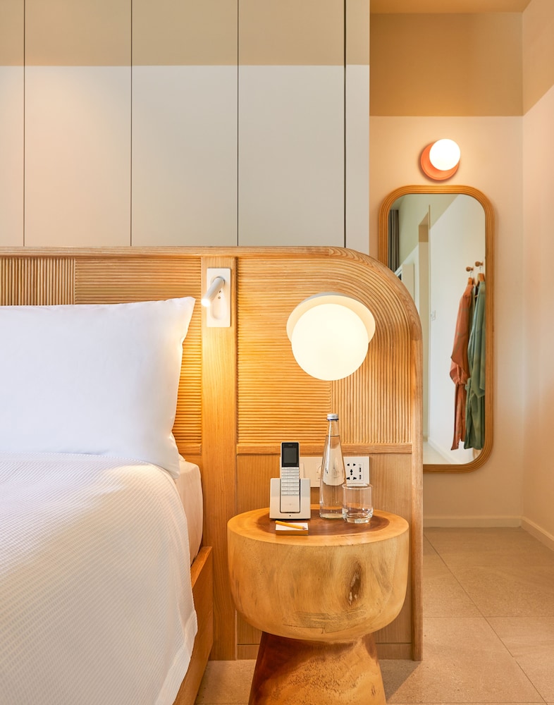 The Standard Hua Hin 30/82