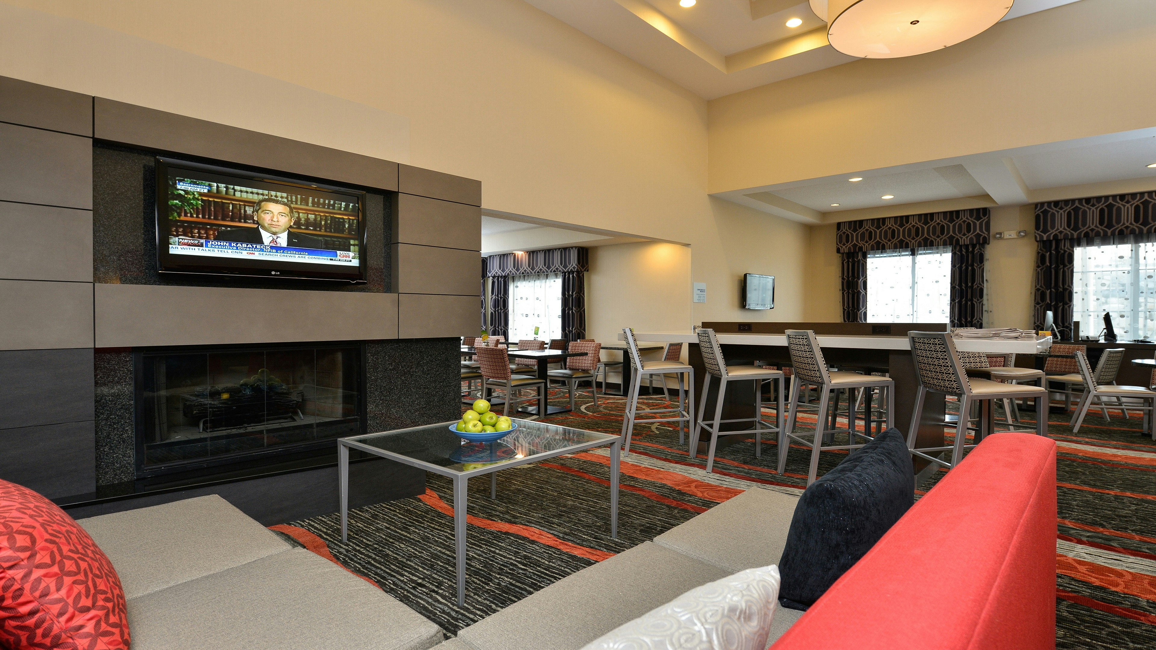 Holiday Inn Express Boston-Milford 25/32