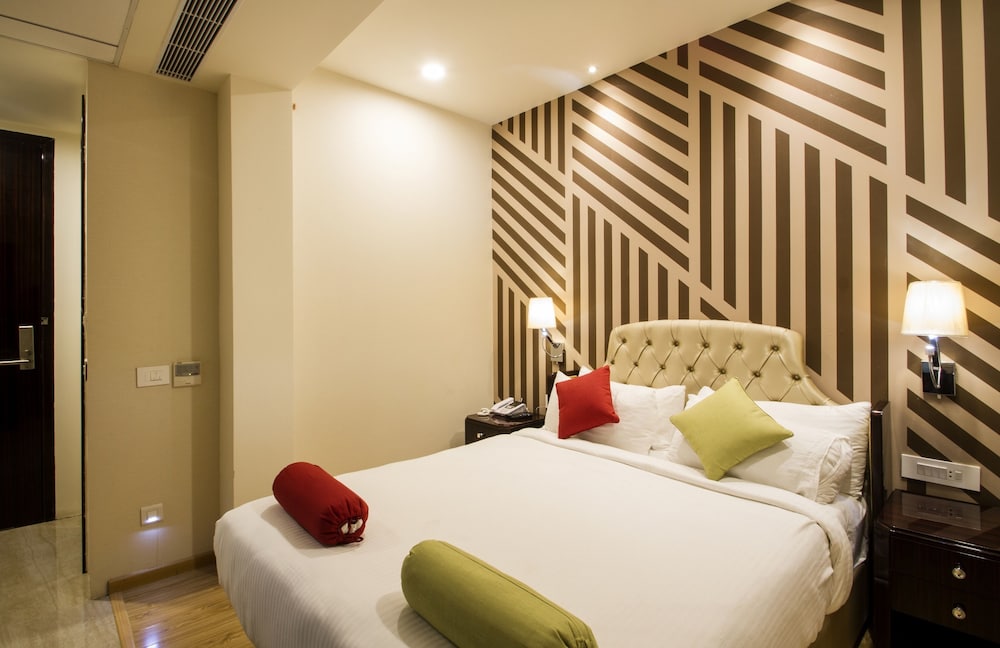 Art Boutique Hotel 12/30