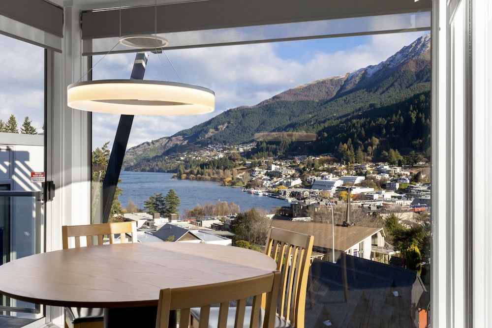 Scenic Suites Queenstown 42/57