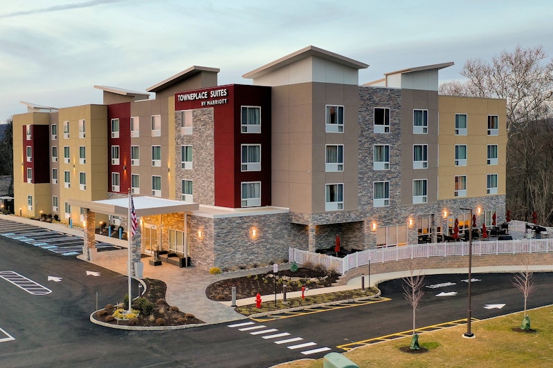 TownePlace Suites by Marriott Clinton 28/28