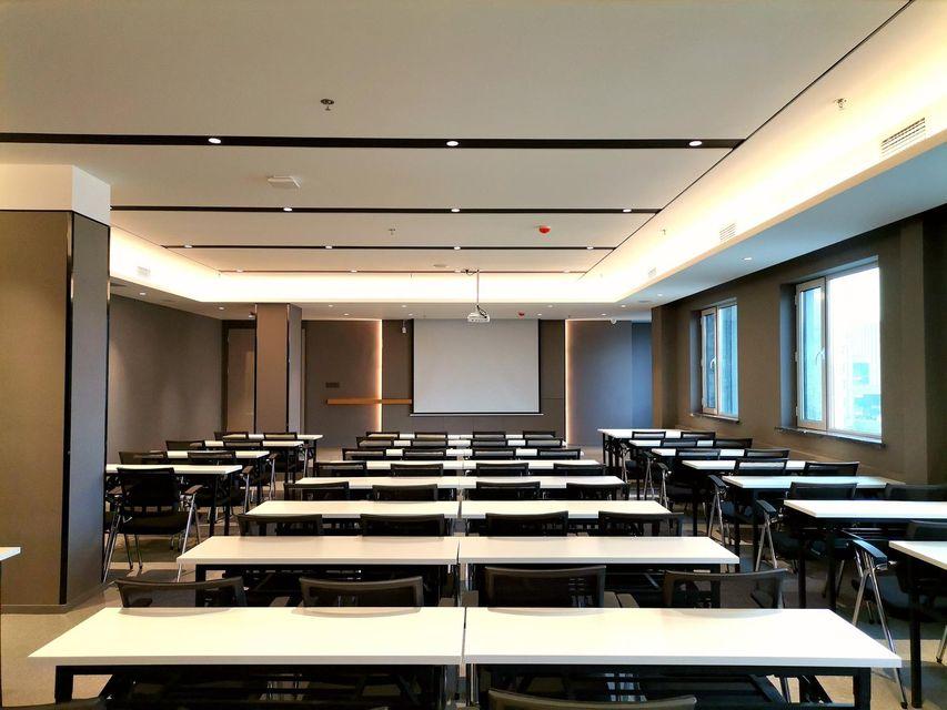 Home Inn Selected (Jinzhou Medical University Affiliated Hospital) 36/48