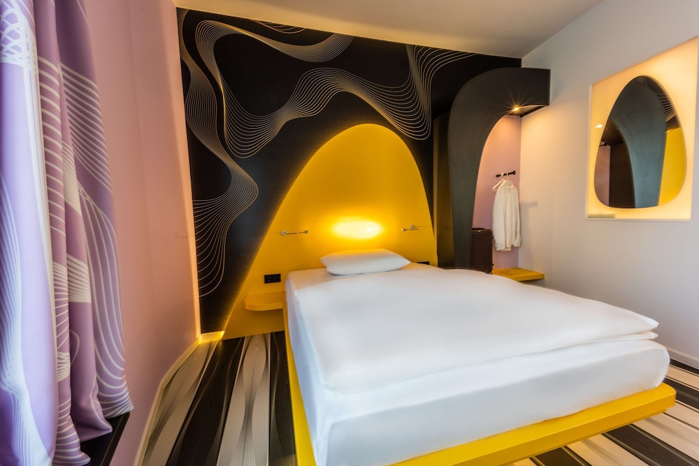 Prize by Radisson, Bonn City 10/50