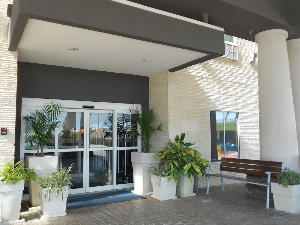 Holiday Inn Express Hotel Suites Corpus Christi North 6/44