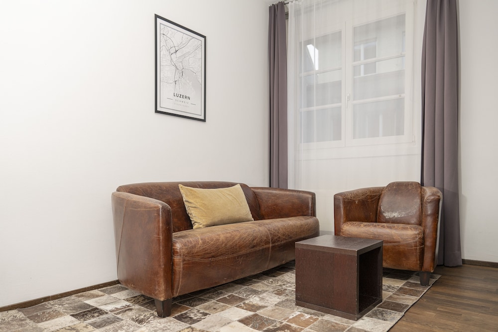 Boutique Hotel Weisses Kreuz 23/38
