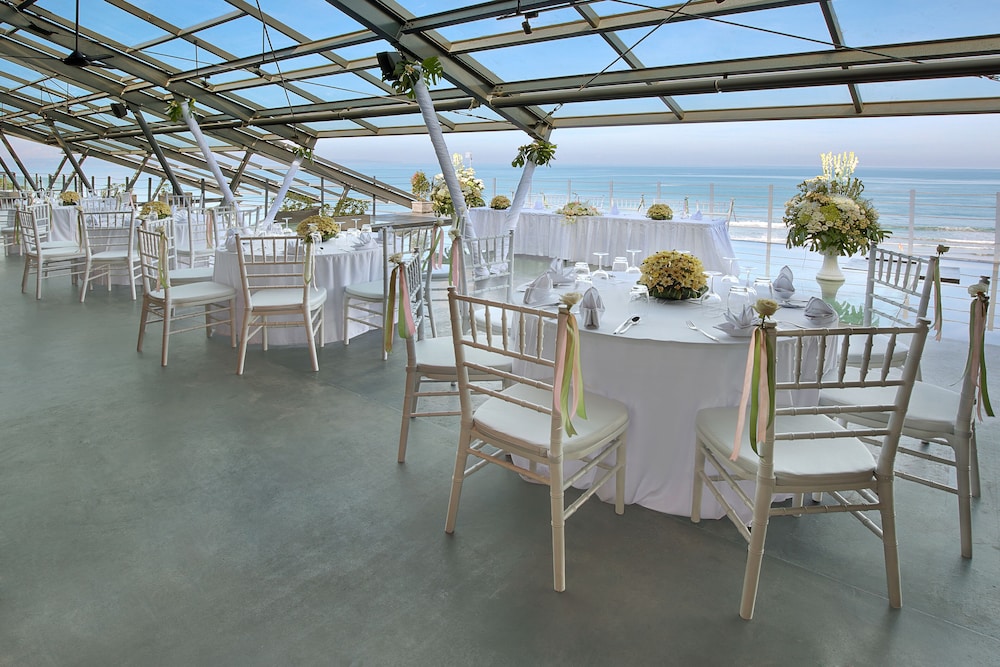 Grand Seminyak - Lifestyle Boutique Resorts 68/93