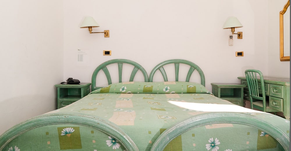Hotel Del Postiglione 26/35