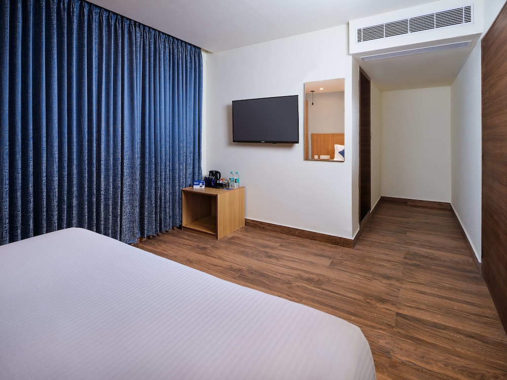 Essentia Premier Hotel Chennai 18/32