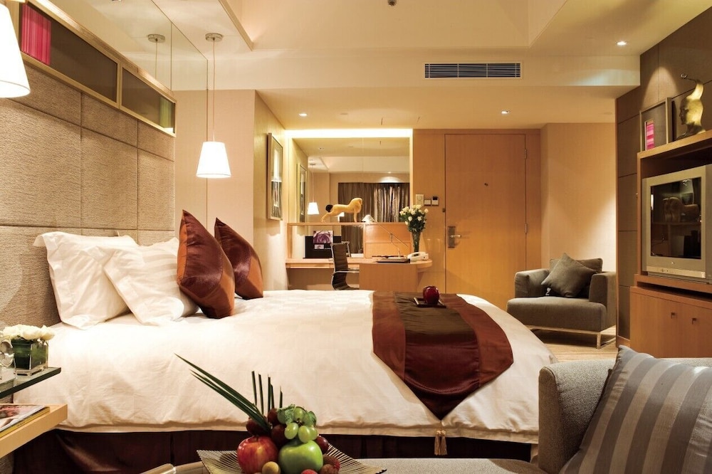 PAN PACIFIC XIAMEN 49/63