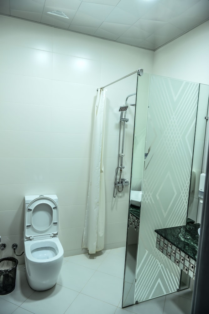 Armada Villa Hotel 27/31