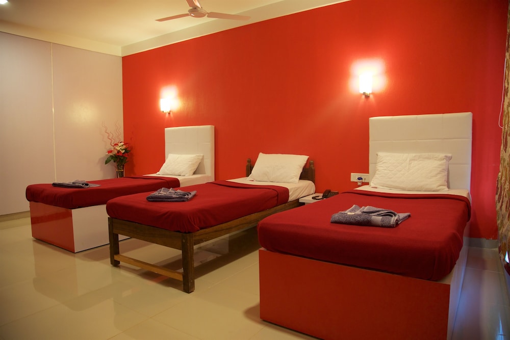 Palolem Beach Resort 10/50