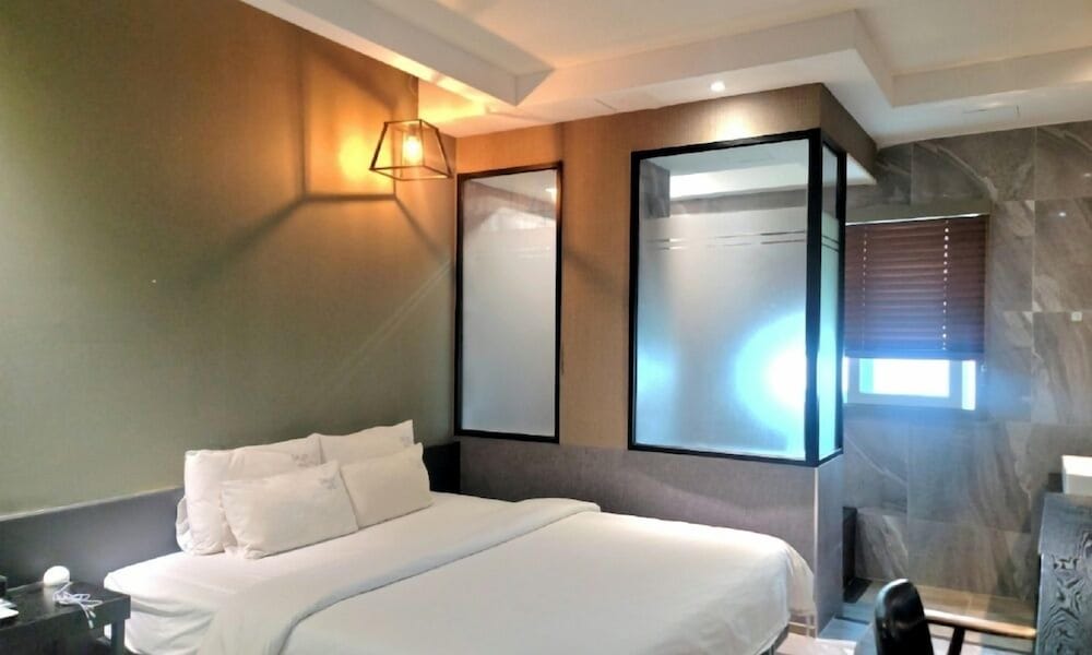 Jinhae Pasta Hotel 13/47