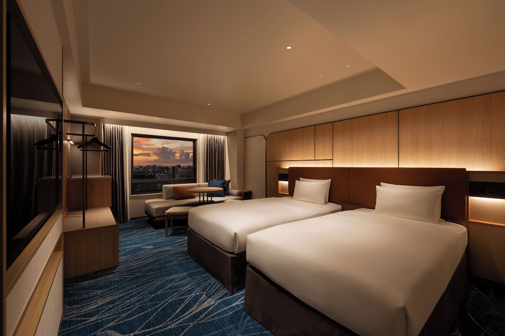 Renovated, Club, Superior, Twin Beds