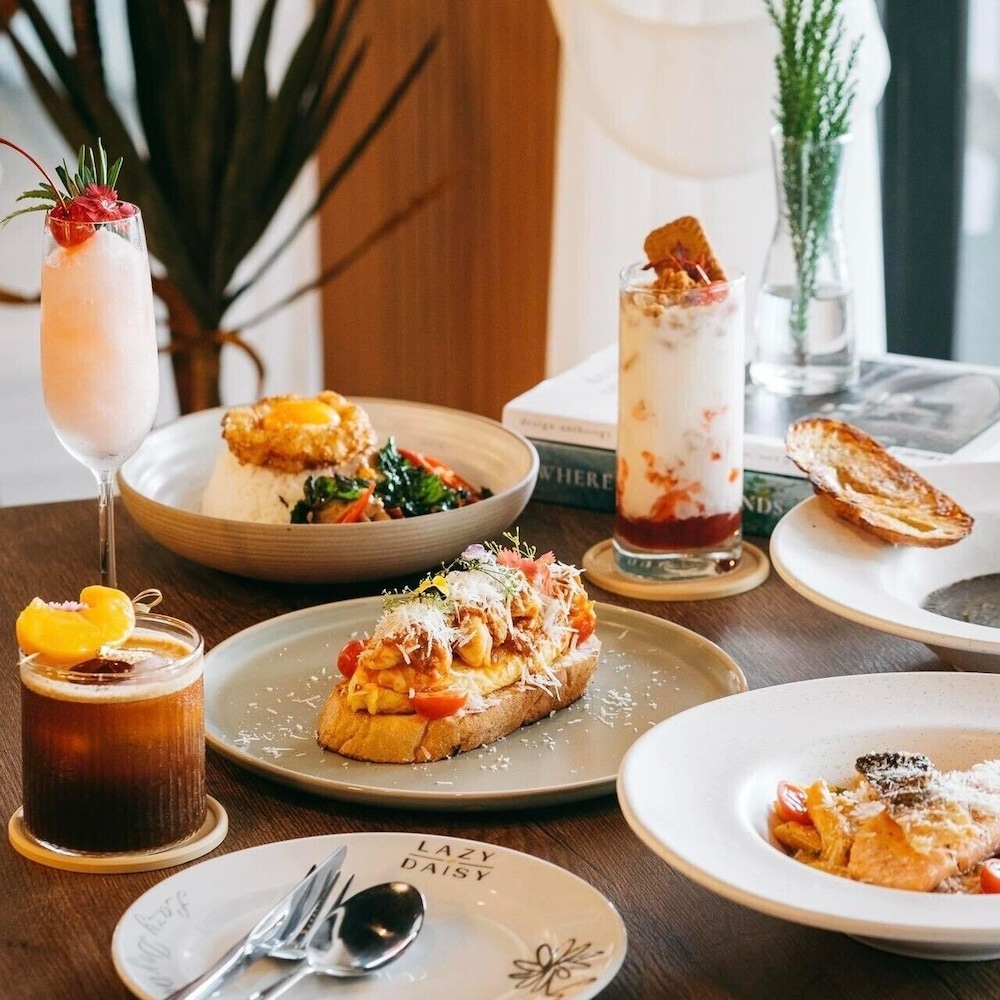Gardina Asoke Hotel & Residence 33/49