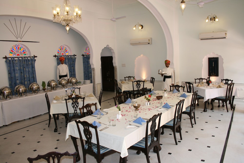 Khandela Haveli A Heritage Boutique Hotel 35/47