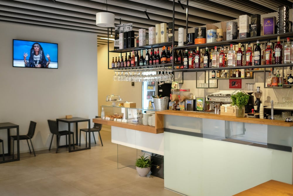 Albergo Centrale 41/54
