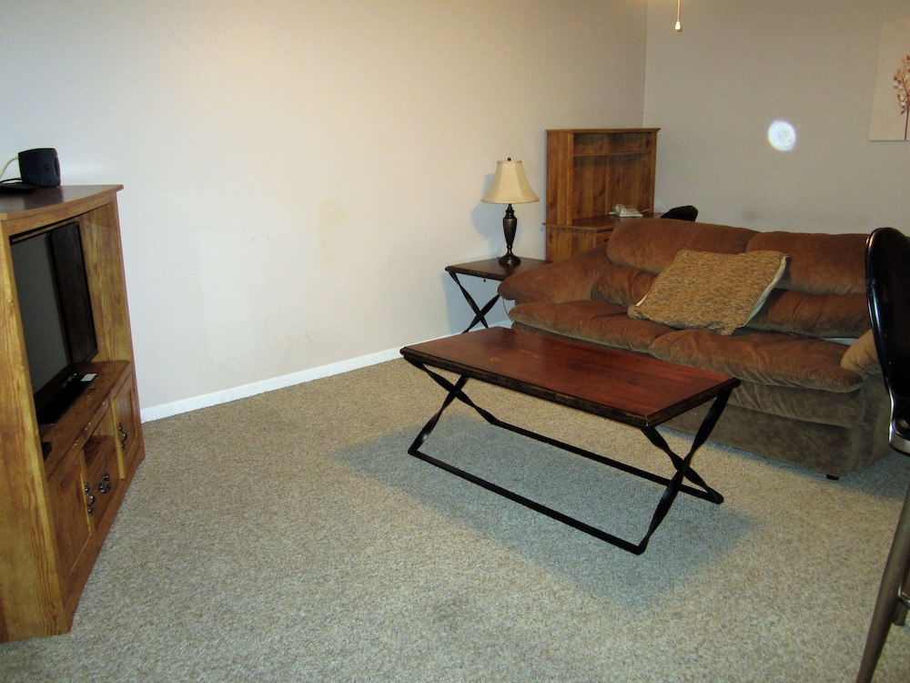 Bell Apos S Extended Stay And Suites 56/75