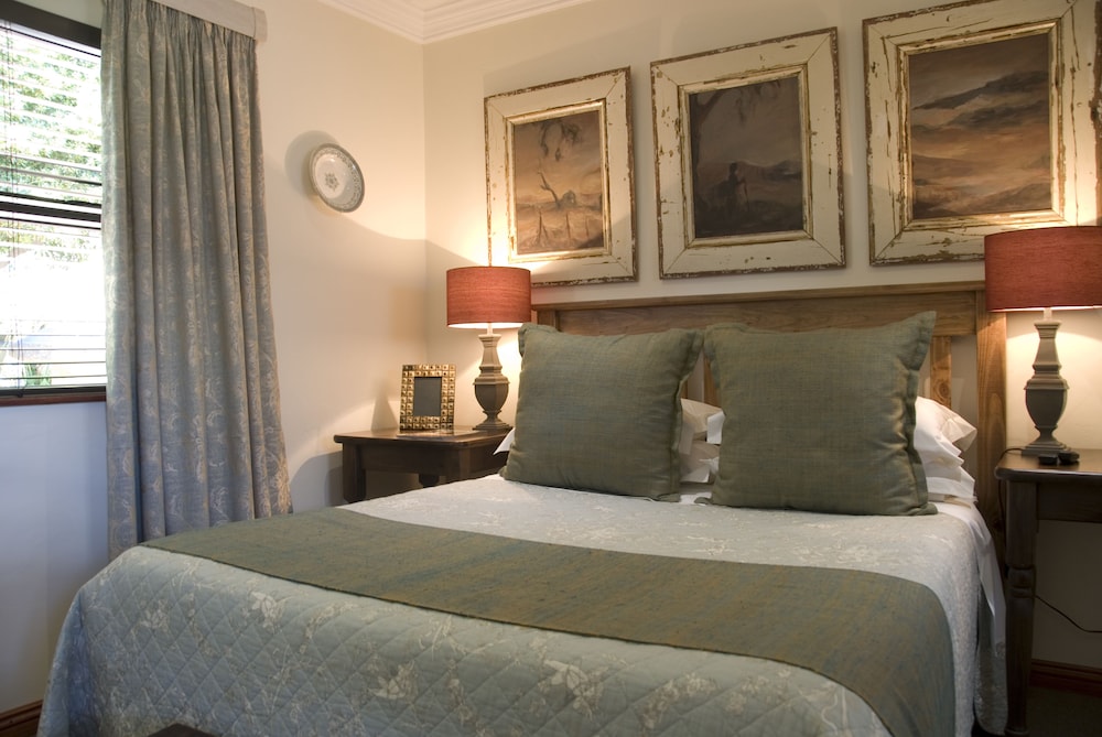 The Crown Guesthouse 10/50