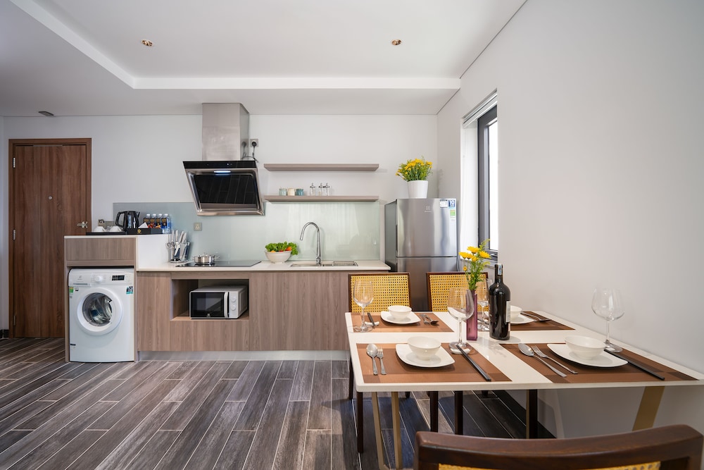 The Dream Suite 33/50
