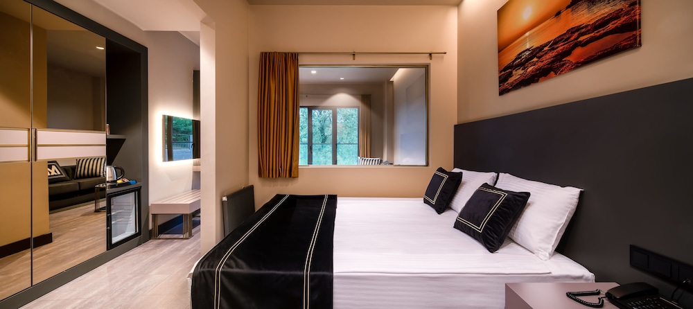 MENALO HOTEL PREMIUM ISTANBUL AIRPORT 22/68