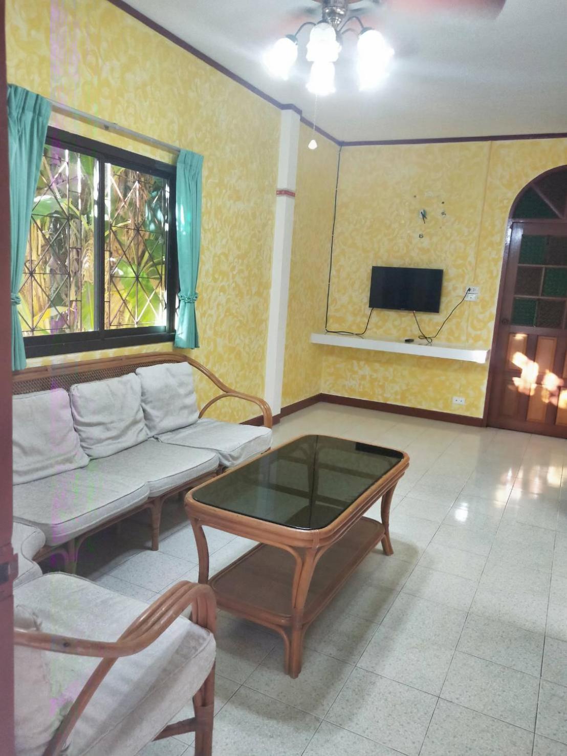 Ban Elephant Blanc Apartment 67/70