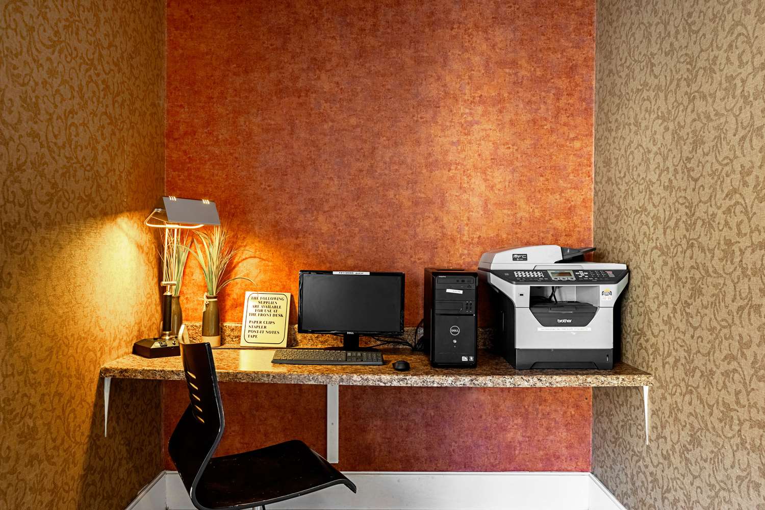 Quality Suites San Antonio Northeast 24/27