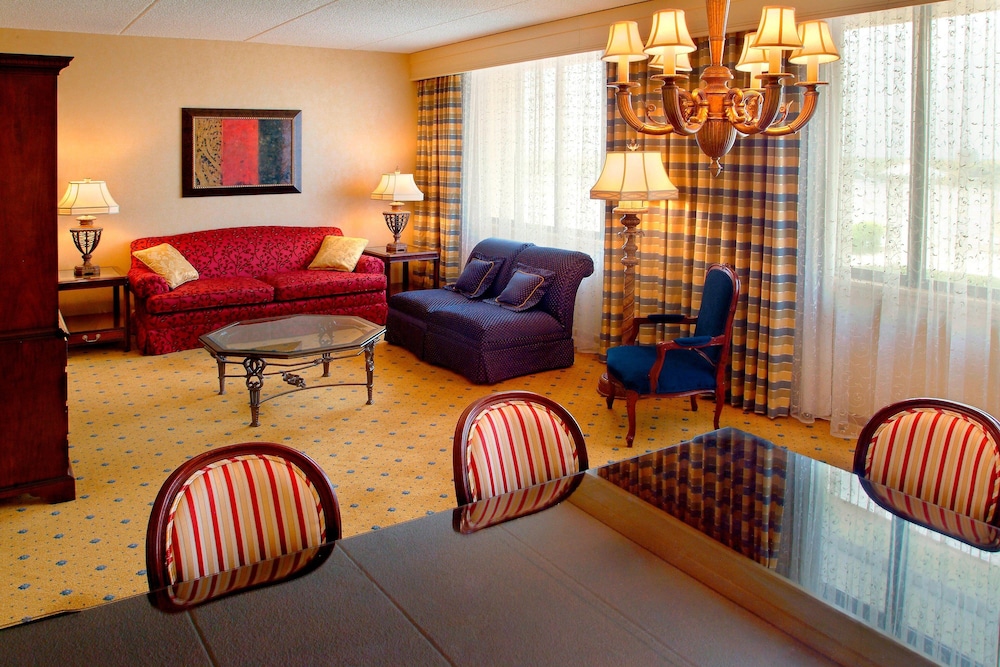 Marriott Long Island 24/40