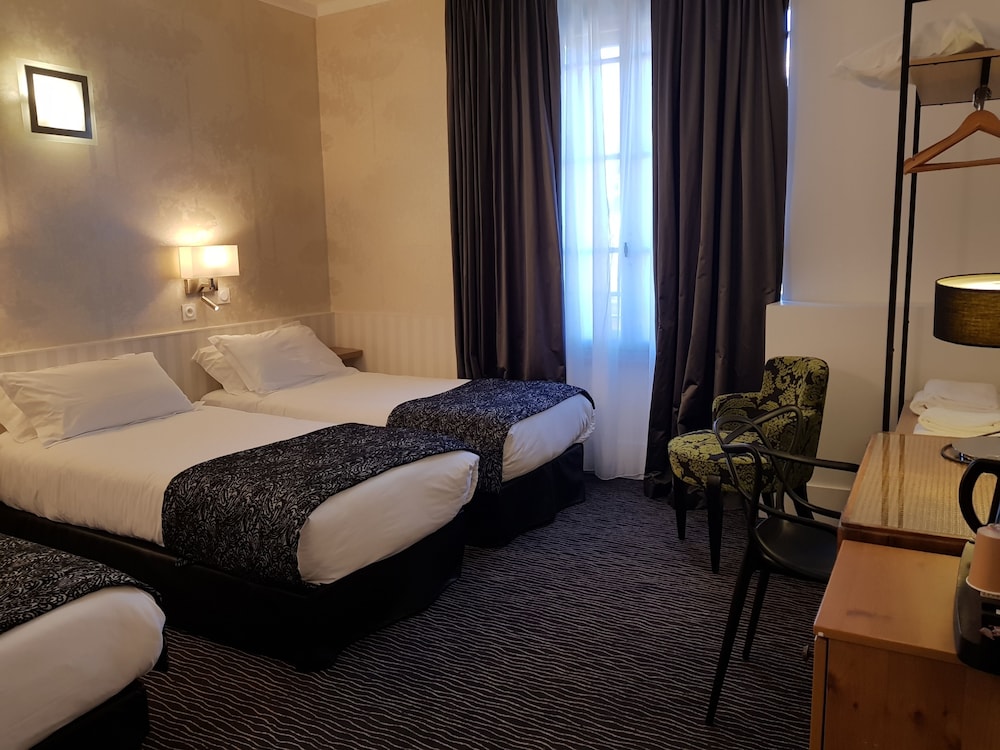 Hotel Raymond 4 Toulouse 27/42