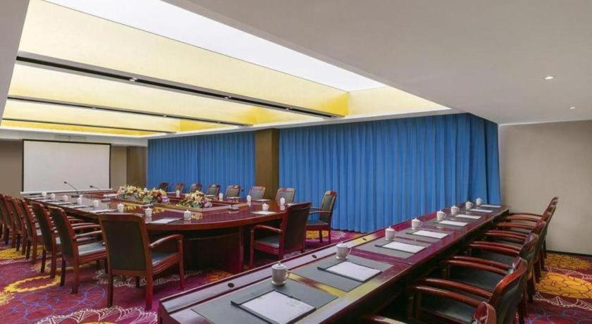 Chanwu Hotel - Dengfeng 46/51