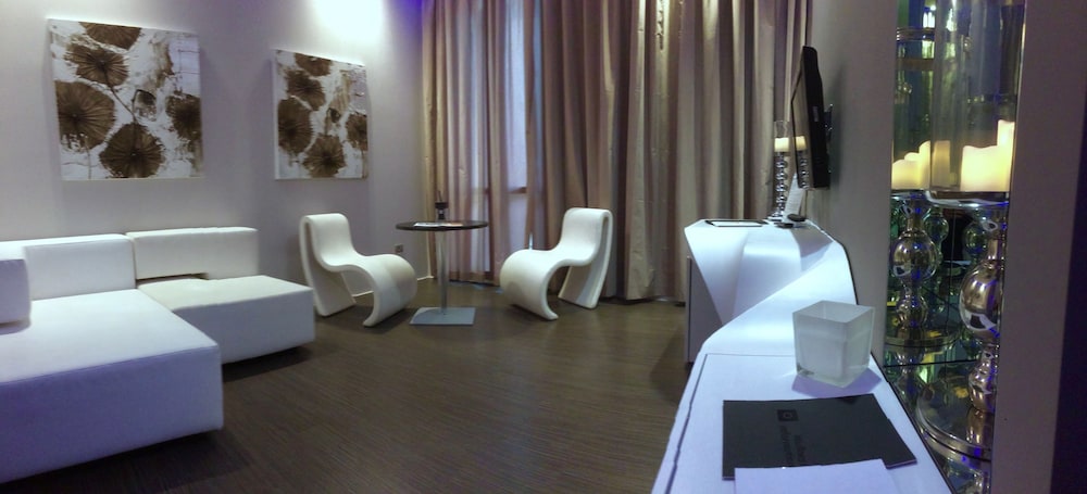 Le Camp Resort 48/74
