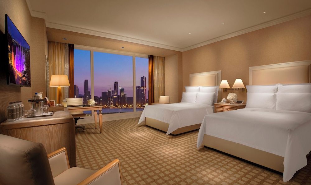 Wynn Macau 16/68