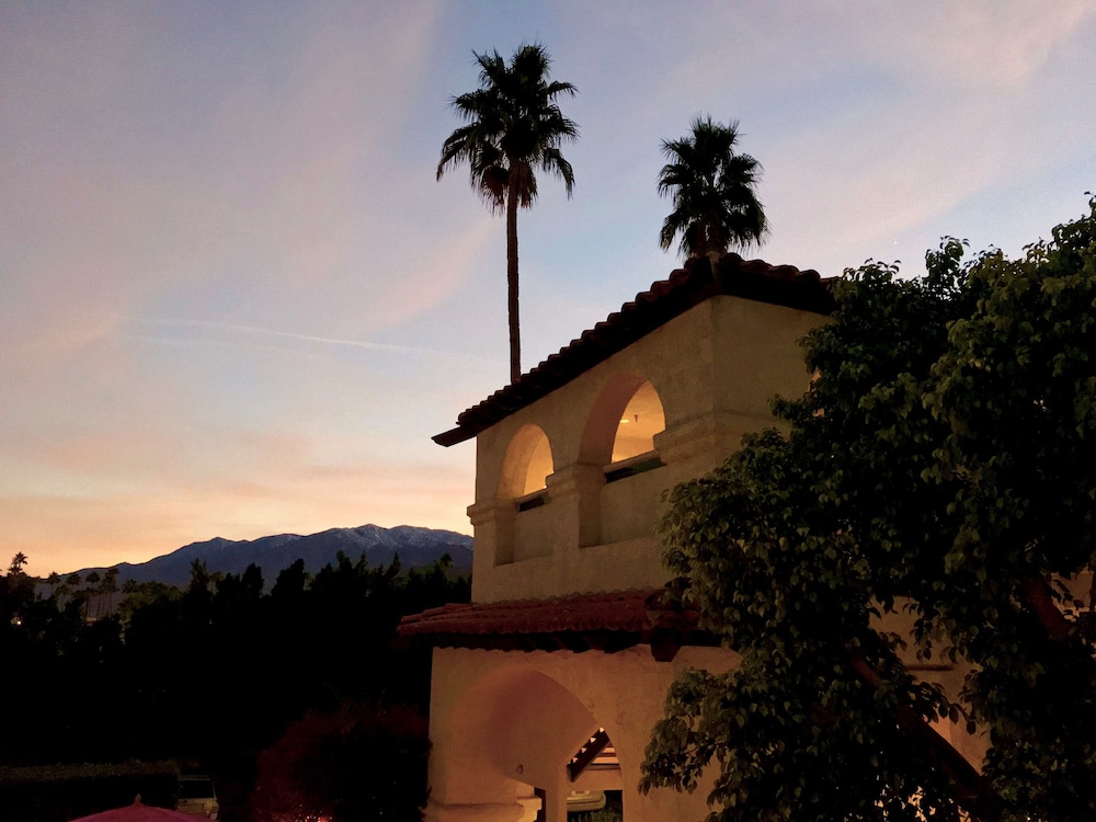 Best Western Plus Las Brisas Hotel 6/40