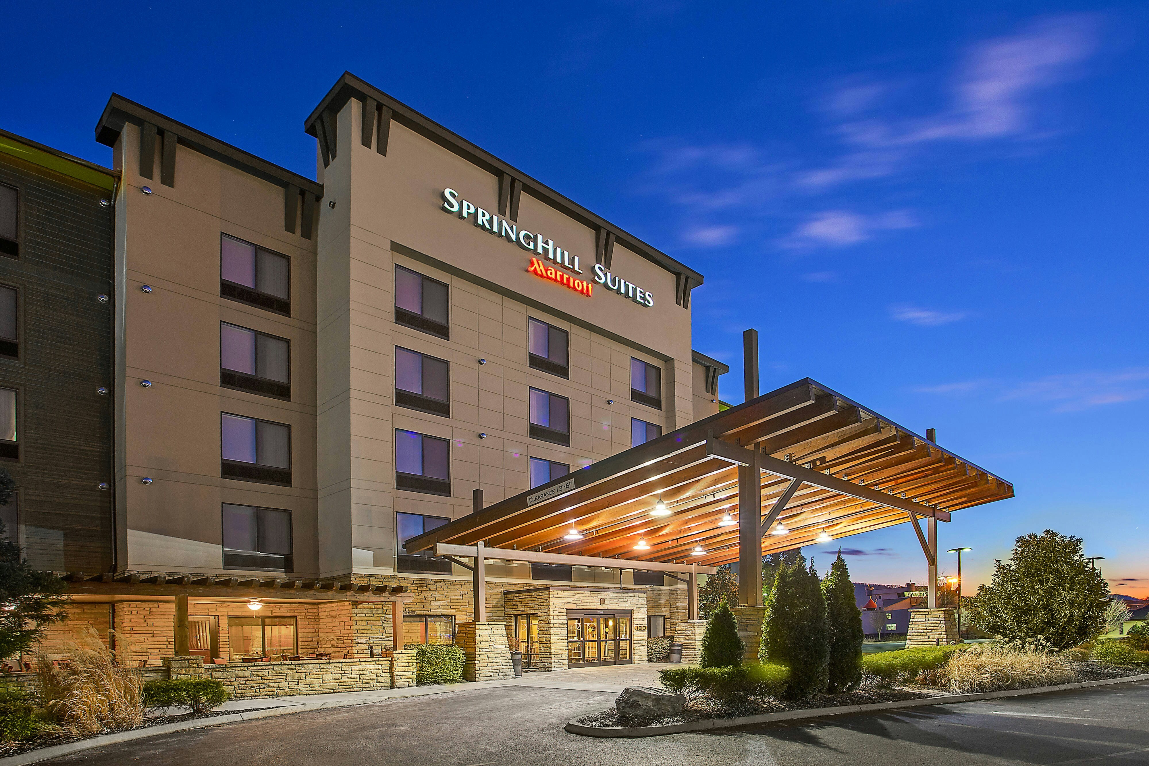 Springhill Suites Pigeon Forge 16/20