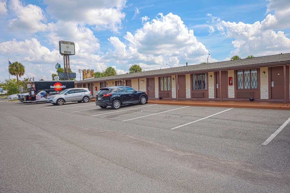 Liberty Garden Inn By Oyo Kissimmee Near Disney World 37/49