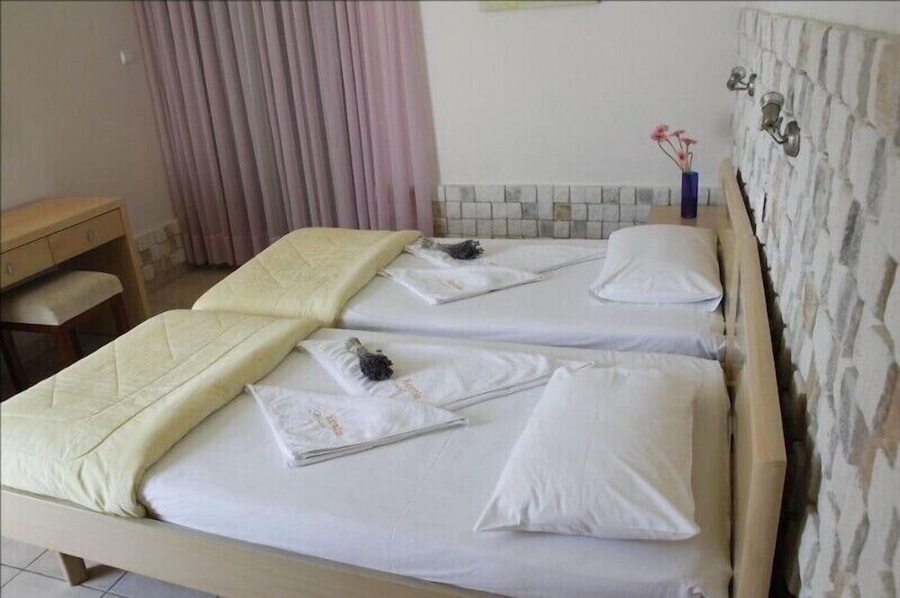 Hotel Kostis 12/32