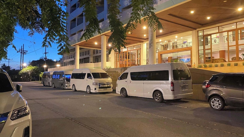 Khanom Golden Beach Hotel 48/59