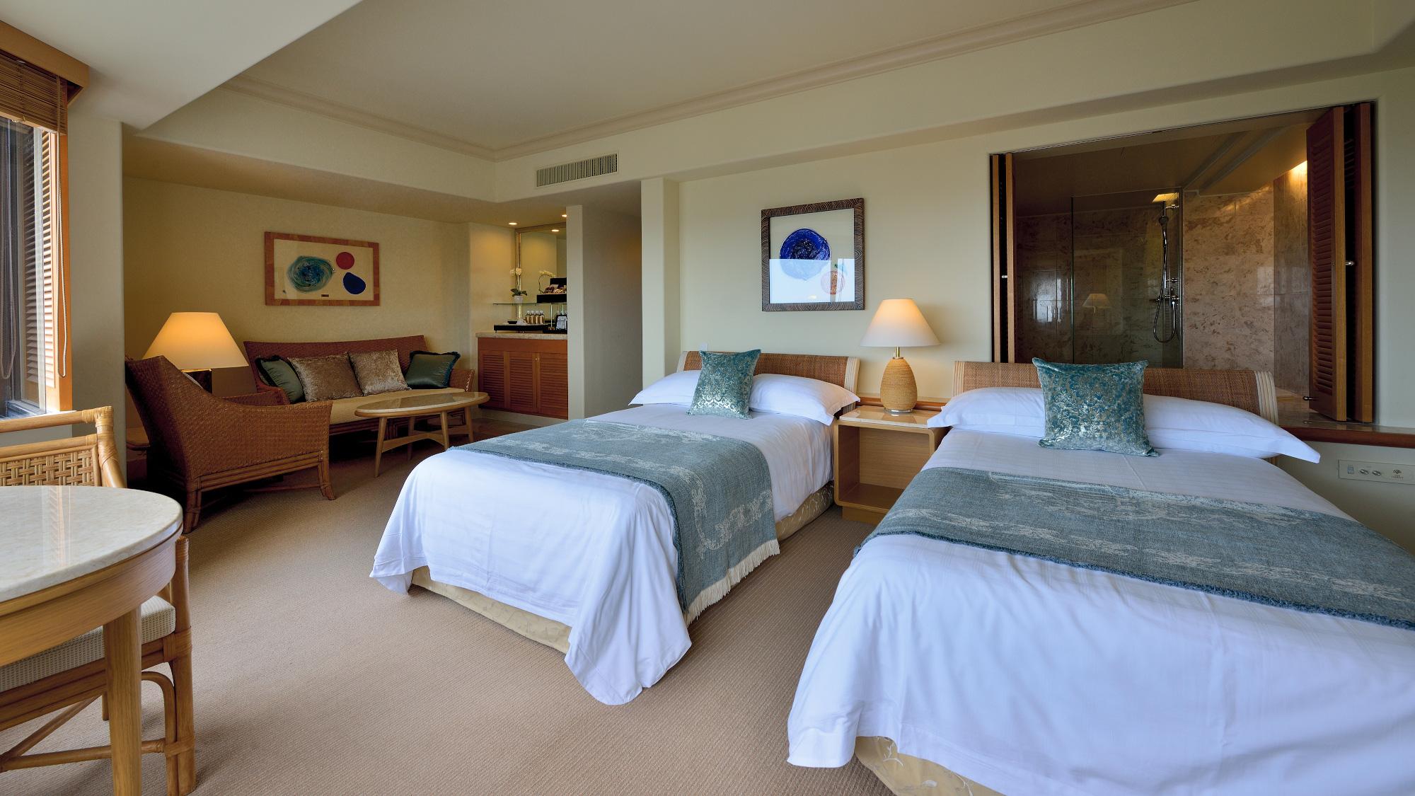 Semi Room, Hollywood, Executive, Suite, 2 Semi Double Beds, City View, Club Floor