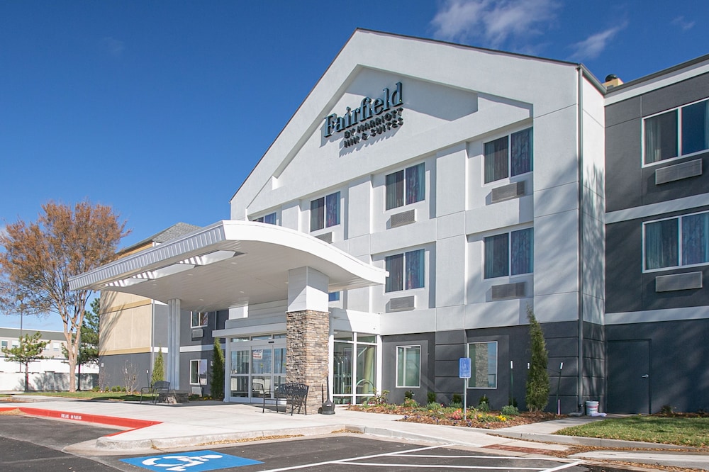 Fairfield Inn Ponca City 3/26
