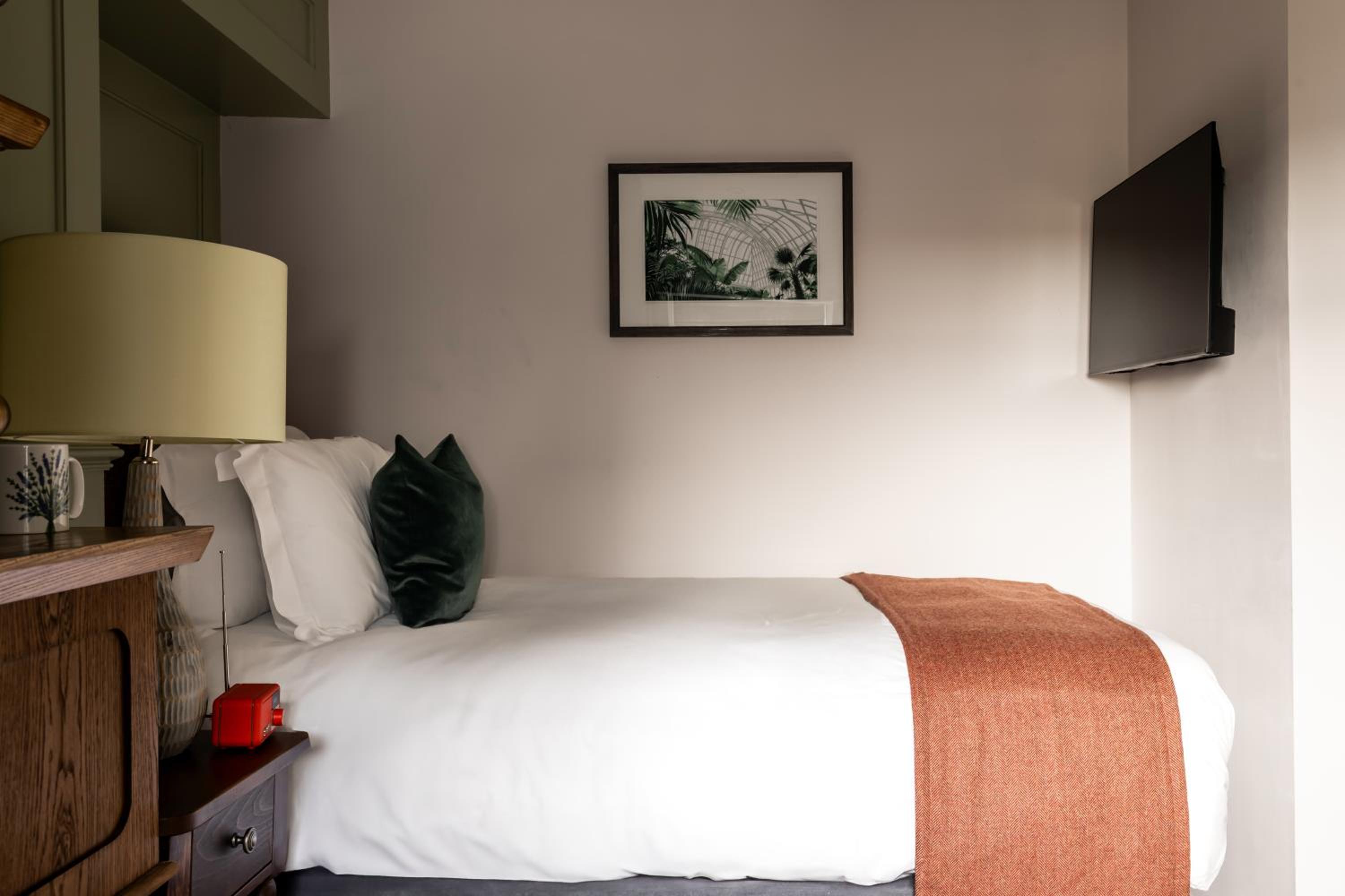 Coach & Horses Hotel 16/49