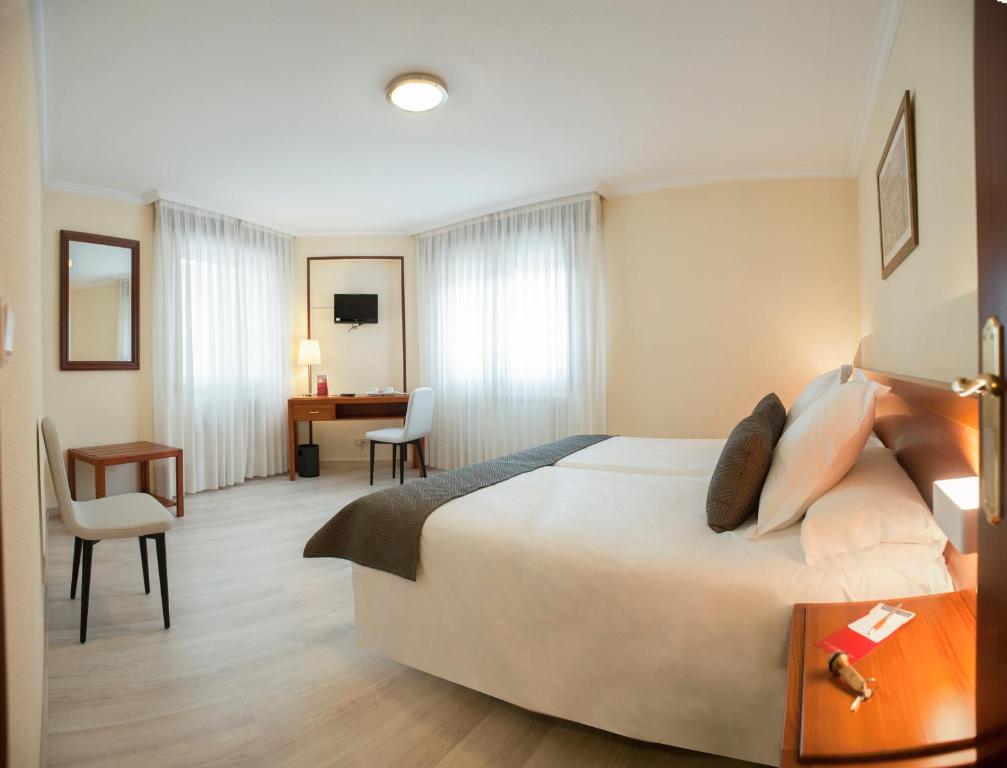 Standard, Double Bed