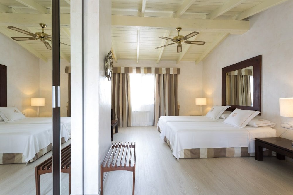 Hotel Rural Cas Pla 20/65