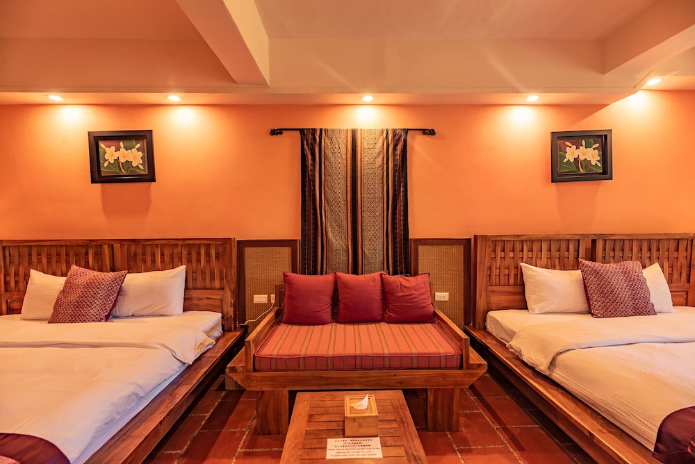 Red Garden Resort 25/70