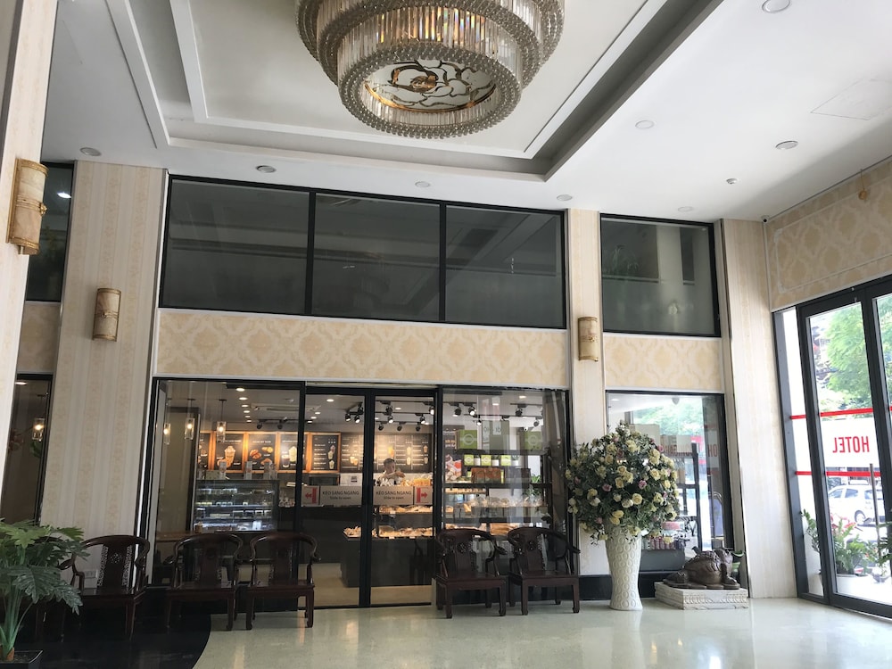 Hacinco Hotel 51/65