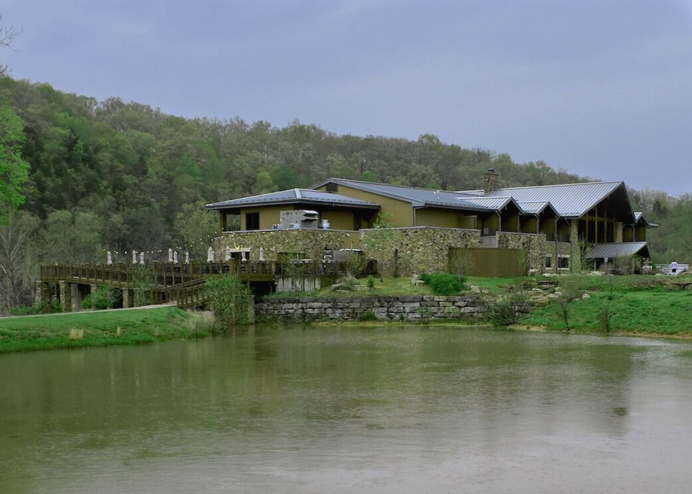 Echo Bluff State Park 48/50