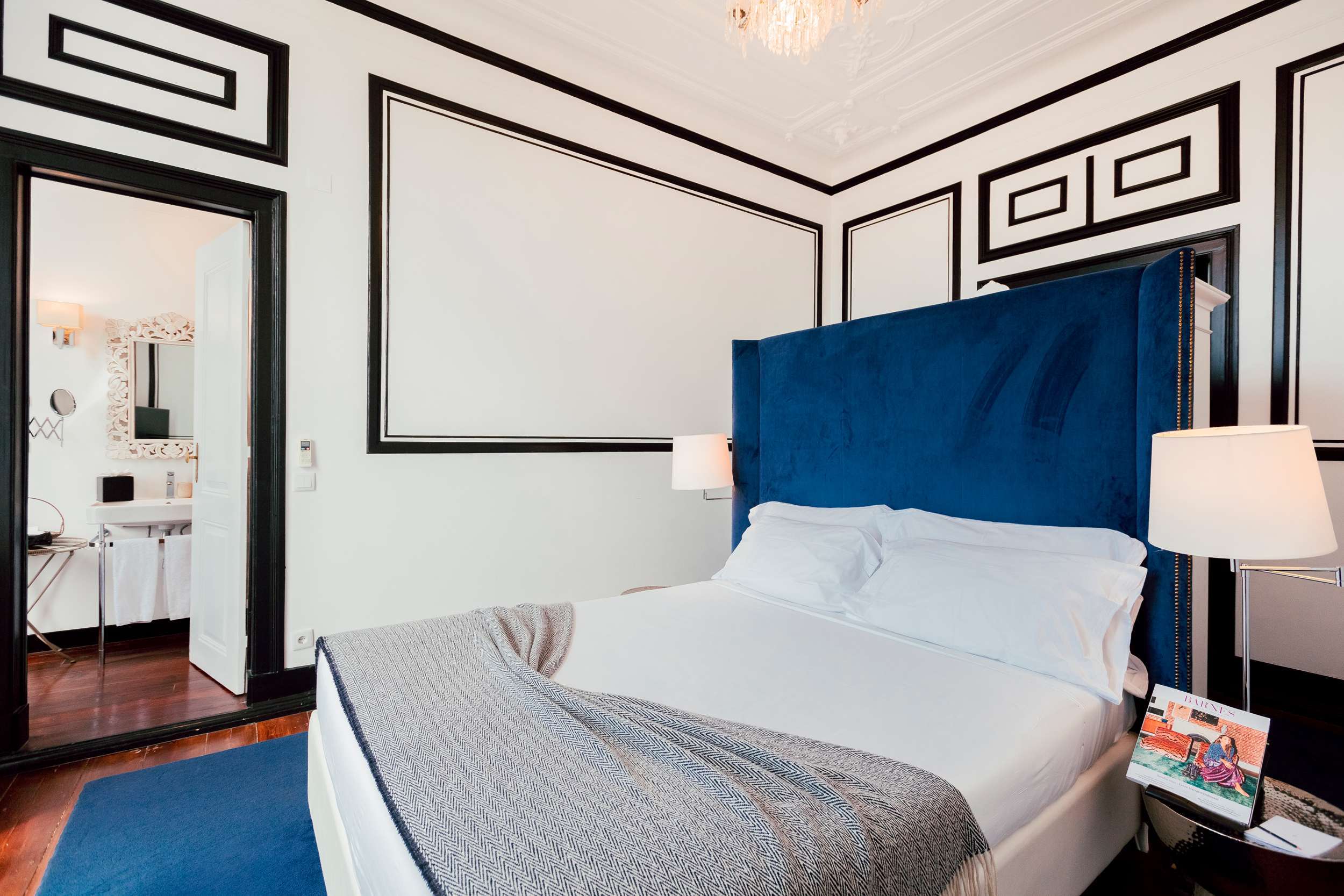 Master with View، Torel Palace Lisbon 2/8
