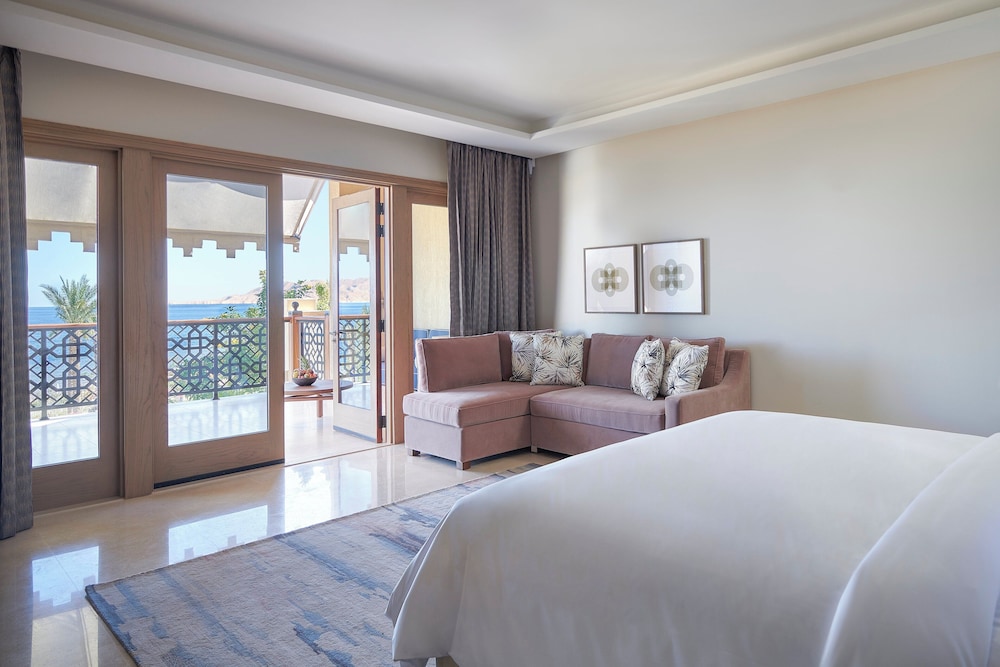 Imperial, Suite, King and Twin Beds