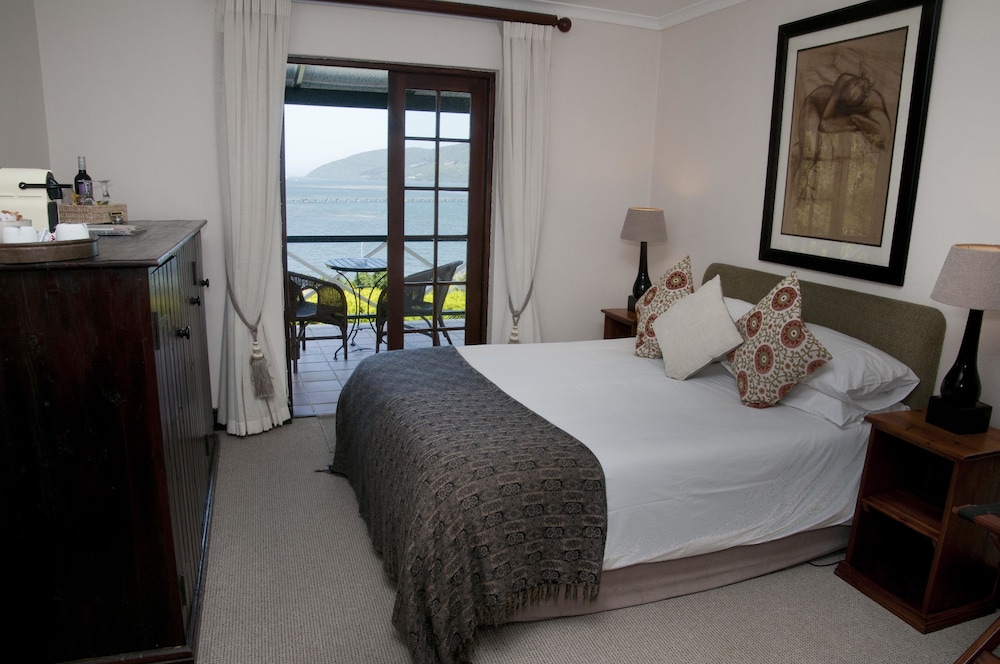 Hide Away Guest House 29/70