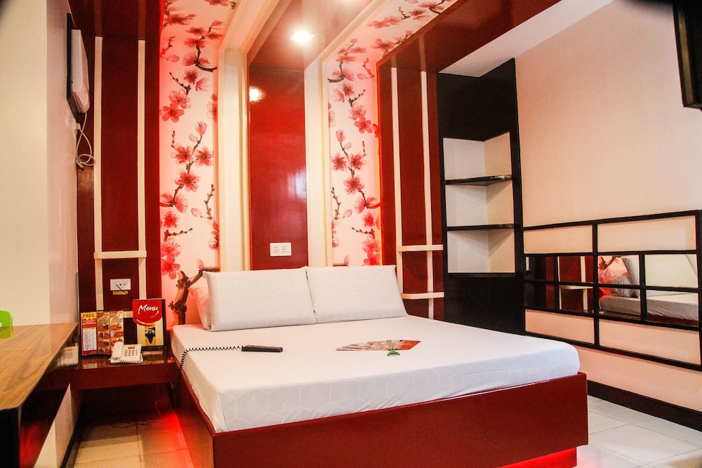 Hotel Sogo Yabut 19/26
